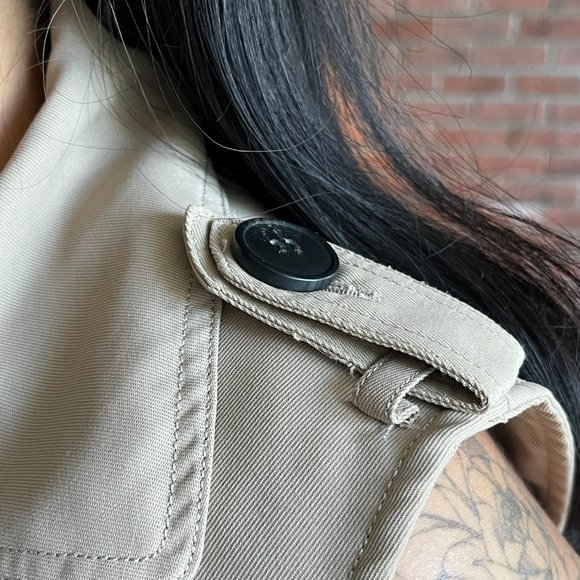 Vero Moda Sleeveless Trench Coat - Picture 4 of 5